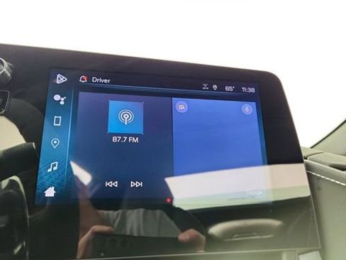 Used 2024 Chevrolet Corvette Stingray Preferred Conv w/ Z51 Performance Package RWD image 45