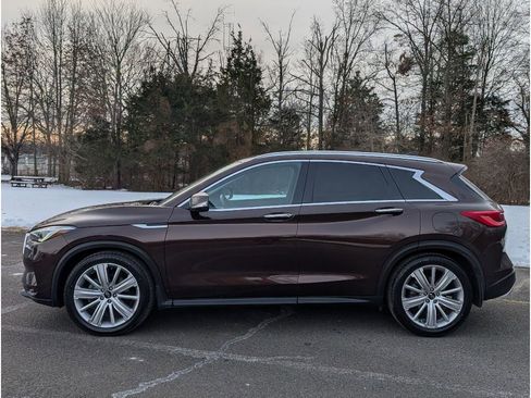 Used 2020 INFINITI QX50 Sensory w/ Climate Package image 4