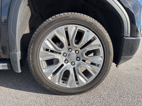 Used 2022 GMC Sierra 1500 Denali w/ Denali Premium Package image 12