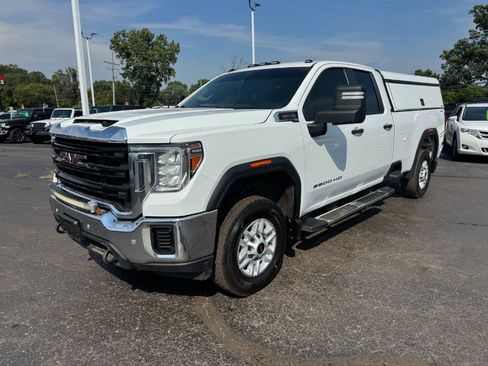 Used 2022 GMC Sierra 2500 Pro w/ Convenience Package AWD/4WD image 1