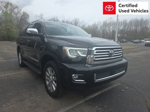 Used 2022 Toyota Sequoia Platinum image 1