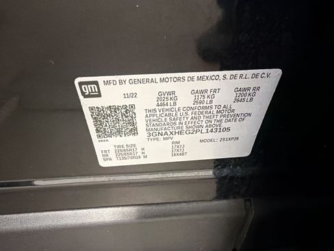 Used 2023 Chevrolet Equinox LS FWD image 23