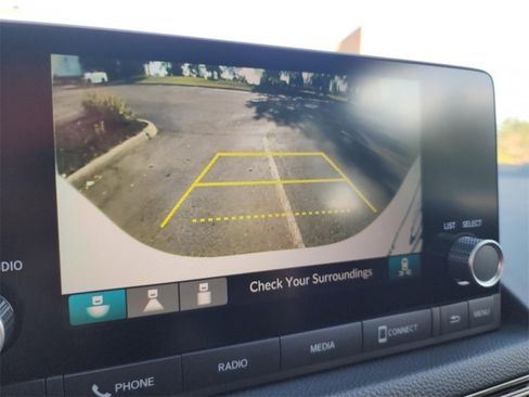 New 2025 Honda Civic Sport image 4