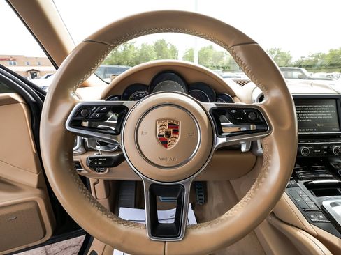 Used 2016 Porsche Cayenne S AWD/4WD image 21