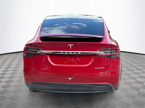 Used 2021 Tesla Model X Performance image 7