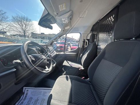 Used 2024 Ford Transit 250 Low Roof w/ Exterior Upgrade Package image 17