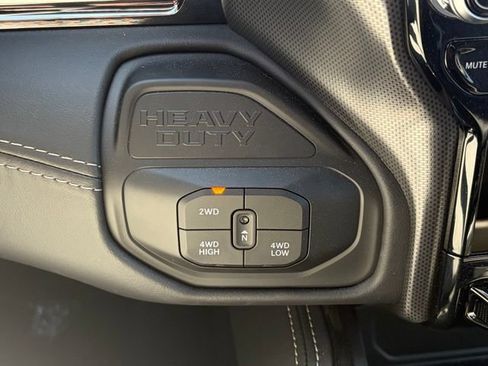 New 2026 RAM 2500 Limited AWD/4WD image 24