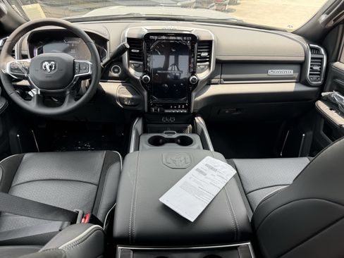 New 2026 RAM 2500 Laramie w/ Night Edition AWD/4WD image 10