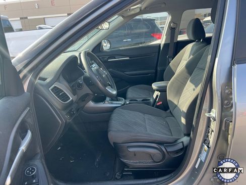 Used 2022 Kia Seltos LX image 8