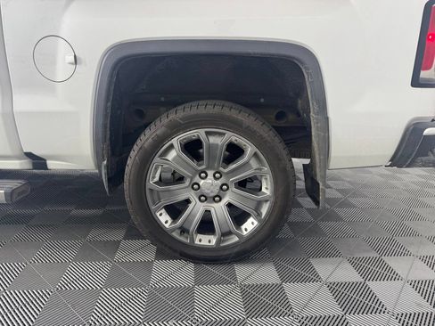 Used 2017 GMC Sierra 1500 Denali w/ Denali Ultimate Package AWD/4WD image 13