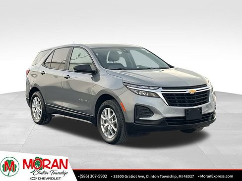 Certified 2023 Chevrolet Equinox LS w/ LS Convenience Package image 8