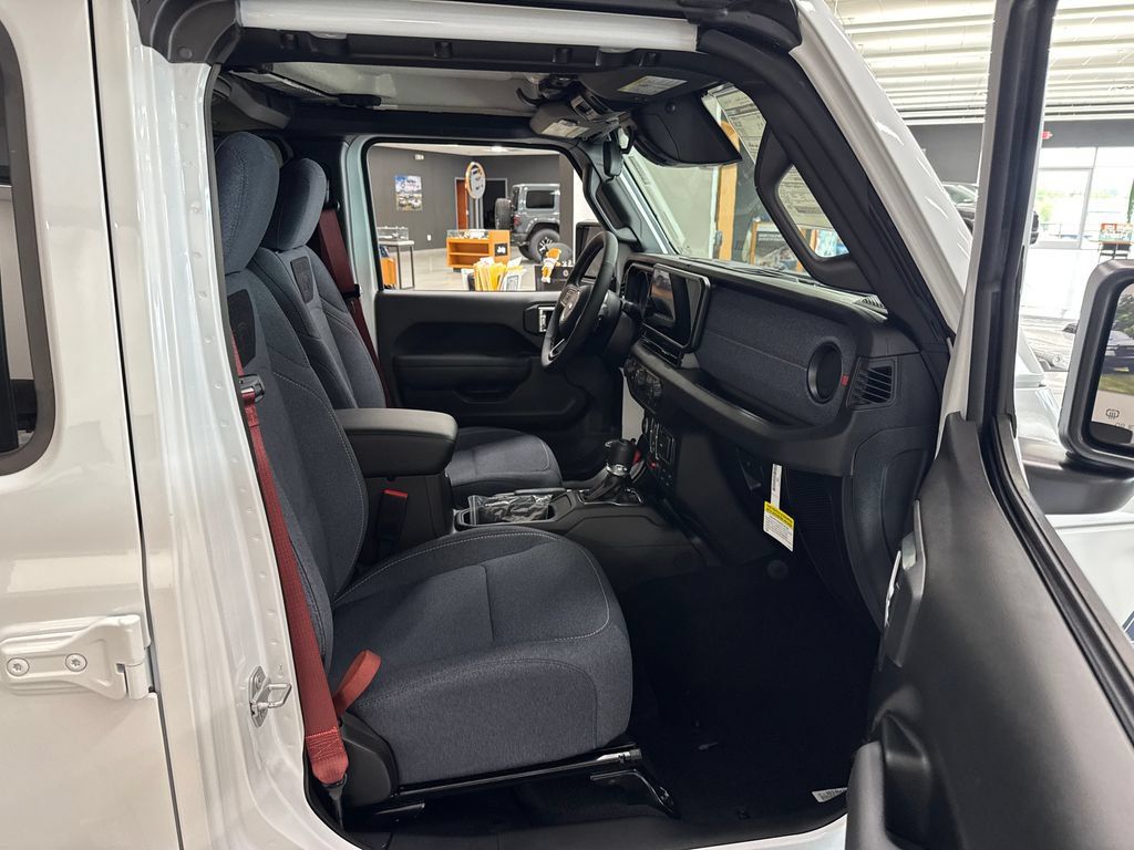 New 2026 Jeep Wrangler Unlimited Sport w/ Dual Top Group AWD/4WD image 19