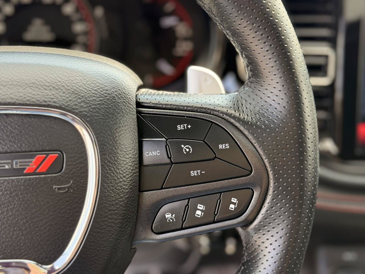 Used 2025 Dodge Durango R/T AWD/4WD image 28