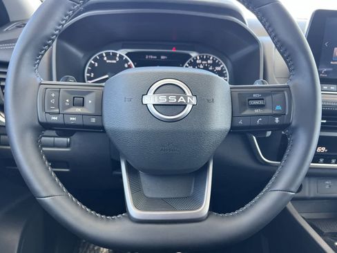 Used 2026 Nissan Rogue SV image 23