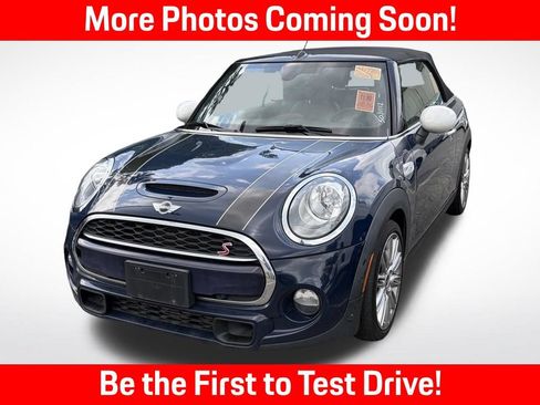Used 2018 MINI Cooper S FWD image 1