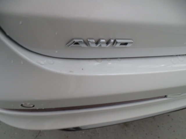 Certified 2024 Cadillac XT6 Premium Luxury w/ Technology Package AWD/4WD image 27