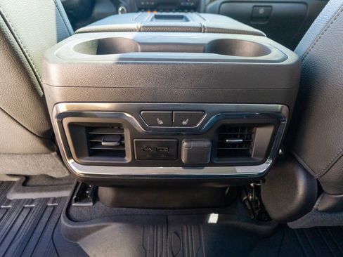 Used 2019 GMC Sierra 1500 Denali w/ Denali Ultimate Package image 38