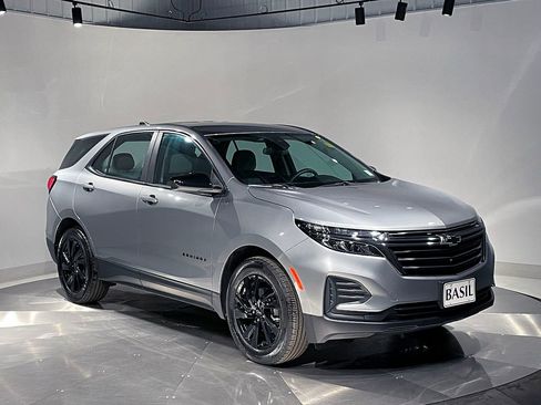 Used 2024 Chevrolet Equinox LS w/ Sport Edition image 38