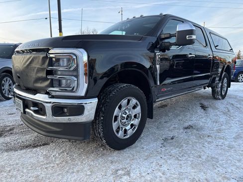 Used 2024 Ford F350 King Ranch w/ Chrome Package image 3