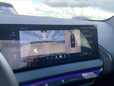 Used 2026 BMW X3 xDrive30 w/ Premium Package image 38