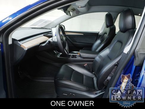 Used 2024 Tesla Model Y Long Range AWD/4WD image 2
