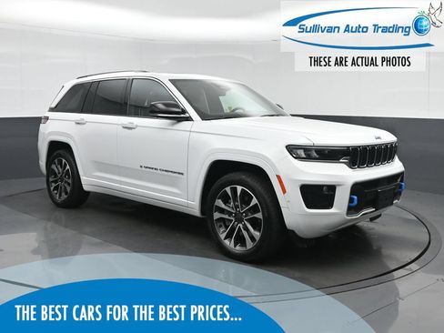 Used 2023 Jeep Grand Cherokee Overland w/ Advanced Protech Group III AWD/4WD image 1