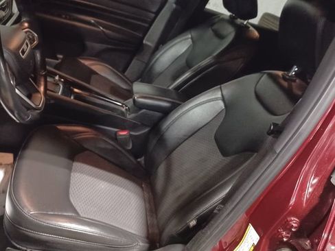 Used 2022 Jeep Compass Altitude w/ Convenience Group image 6