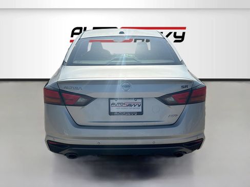 Used 2020 Nissan Altima 2.5 SR w/ Premium Package AWD/4WD image 6