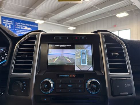 Used 2015 Ford F150 Lariat w/ Equipment Group 502A Luxury image 10