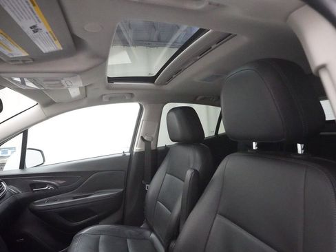 Used 2018 Buick Encore Premium w/ Experience Buick Package image 31