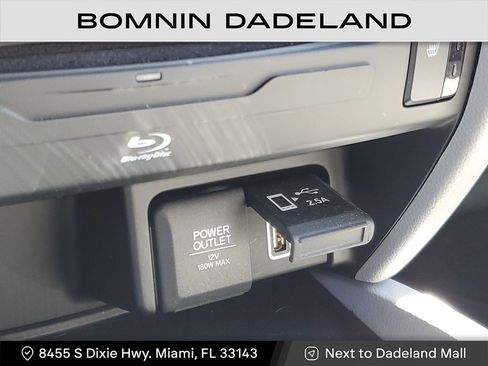 Used 2022 Honda Pilot Touring image 26