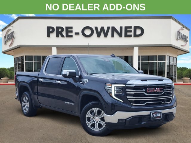 Used 2025 GMC Sierra 1500 SLT RWD image 1