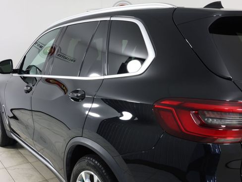 Used 2020 BMW X5 xDrive50i w/ Executive Package AWD/4WD image 49