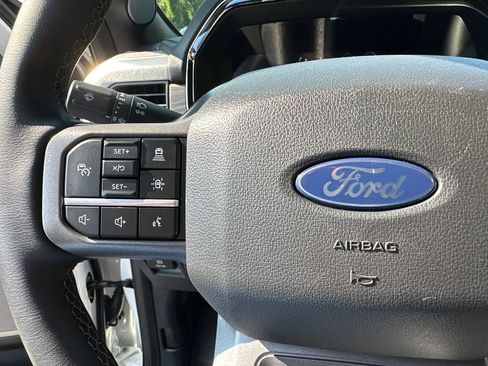 Used 2025 Ford F150 Lariat w/ Equipment Group 501A Mid AWD/4WD image 25