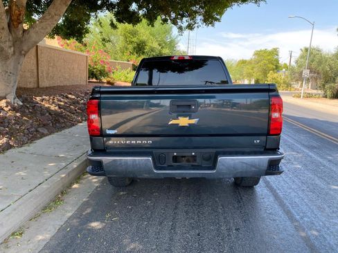 Used 2018 Chevrolet Silverado 1500 LT AWD/4WD image 5