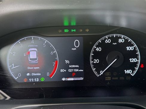 Used 2023 Honda HR-V LX image 8