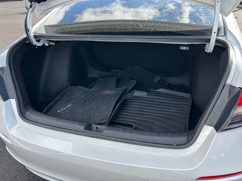 Certified 2023 Honda Civic Touring image 29