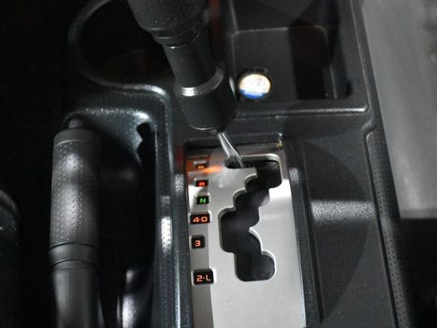 Used 2007 Toyota FJ Cruiser 2WD image 15