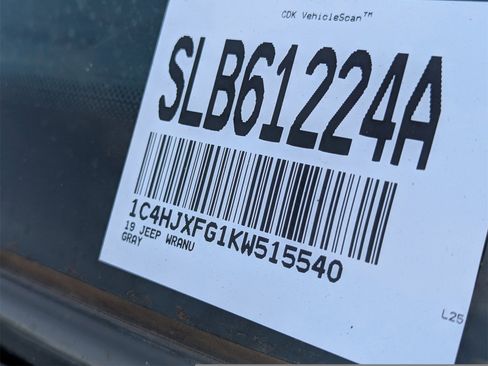 Used 2019 Jeep Wrangler Unlimited Rubicon w/ LED Lighting Group image 5