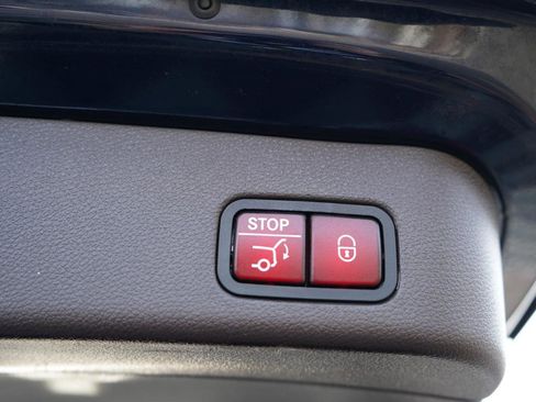 Used 2017 Mercedes-Benz GLE 350 4MATIC image 50