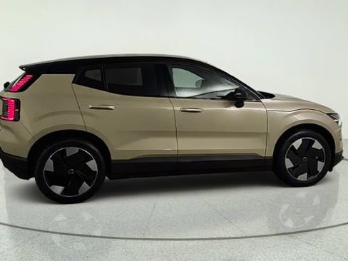 New 2026 Volvo EX30 Plus w/ Protection Package Premier AWD/4WD image 8