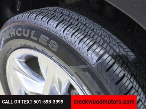 Used 2019 Toyota Highlander Limited FWD V6 1 Owner image 19