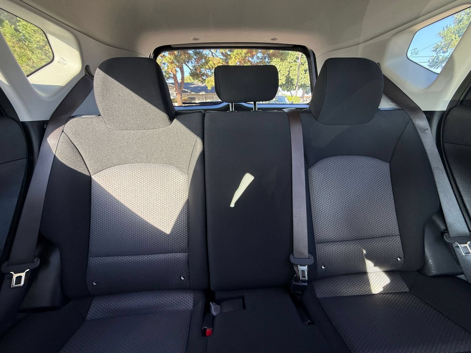 Used 2025 Kia Soul LX w/ LX Technology Package FWD image 34