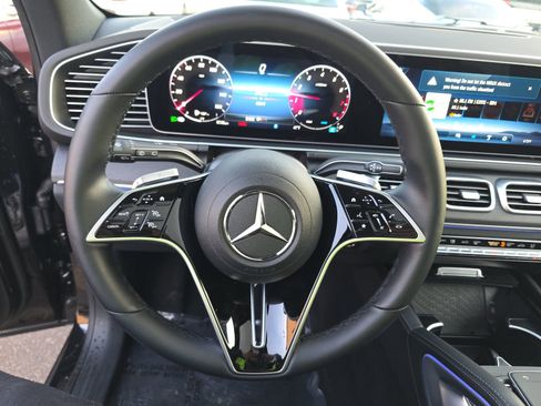 Used 2026 Mercedes-Benz GLE 350 4MATIC image 10