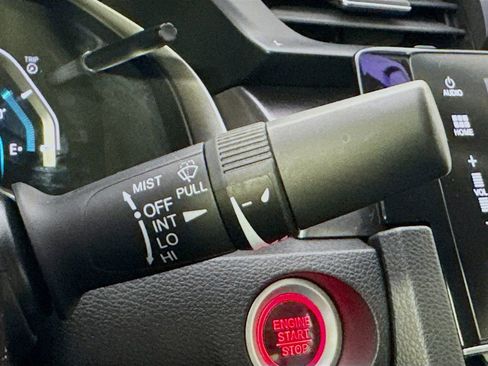 Used 2018 Honda Civic EX-T image 13