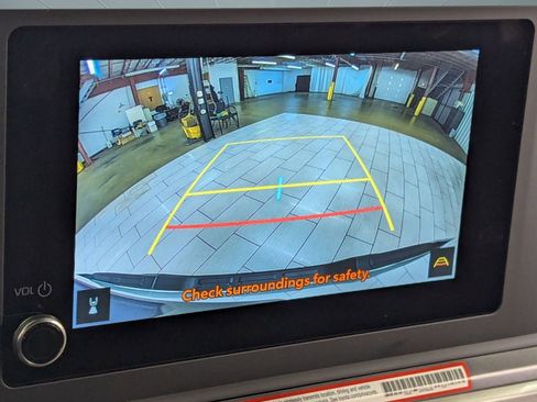 New 2025 Toyota Tacoma SR image 27