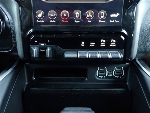 Used 2021 RAM 1500 Big Horn AWD/4WD image 19