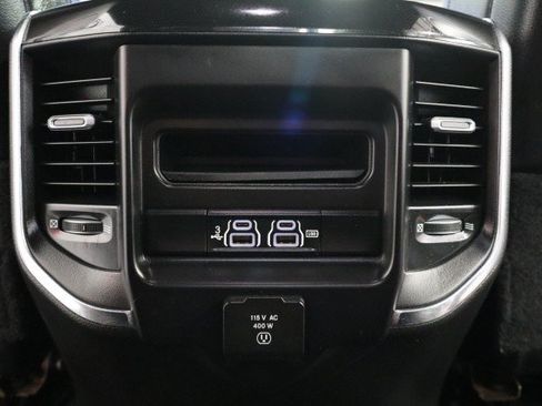 Used 2019 RAM 2500 Laramie AWD/4WD image 49