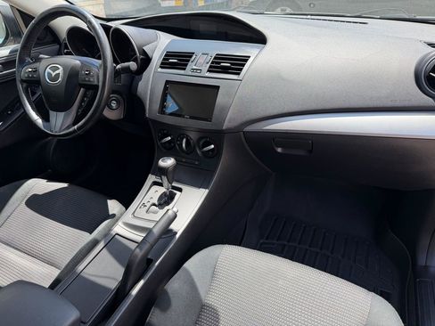 Used 2012 MAZDA MAZDA3 i Touring FWD image 19