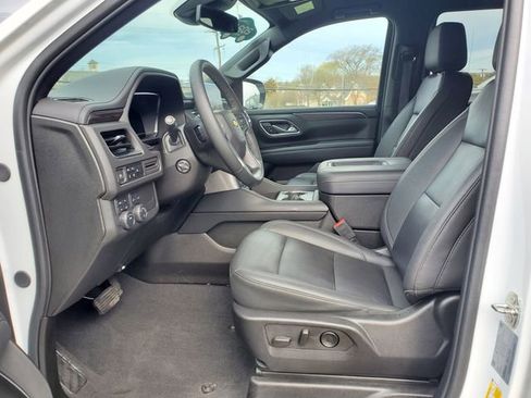 Used 2024 Chevrolet Tahoe LT w/ Luxury Package image 23